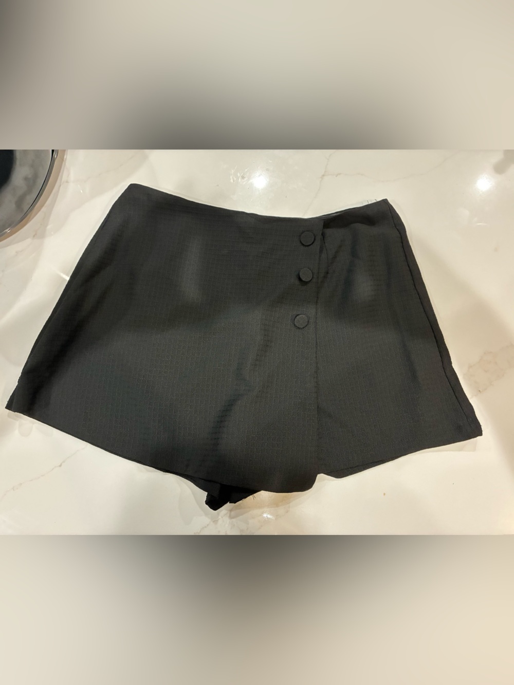 She + Sky Black Flat Front Button-Accent women's size large skort